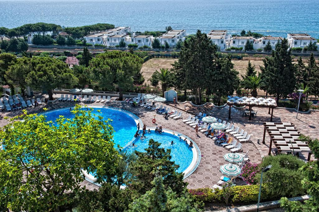 Hotel Villaggio Club Altalia Residence Brancaleone Dış mekan fotoğraf