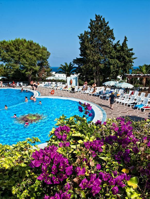 Hotel Villaggio Club Altalia Residence Brancaleone Dış mekan fotoğraf